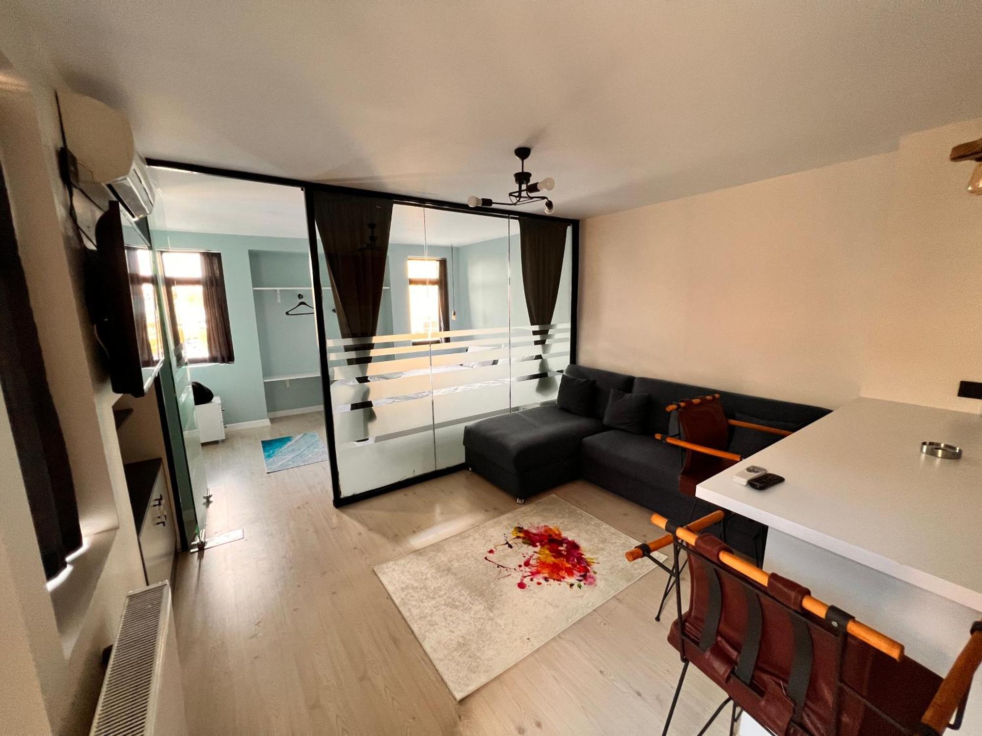 Kadikoy Alex 6k Appartamento
